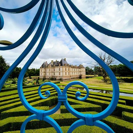 Le Moulin De Chazelle Bed & Breakfast Cormatin ภายนอก รูปภาพ