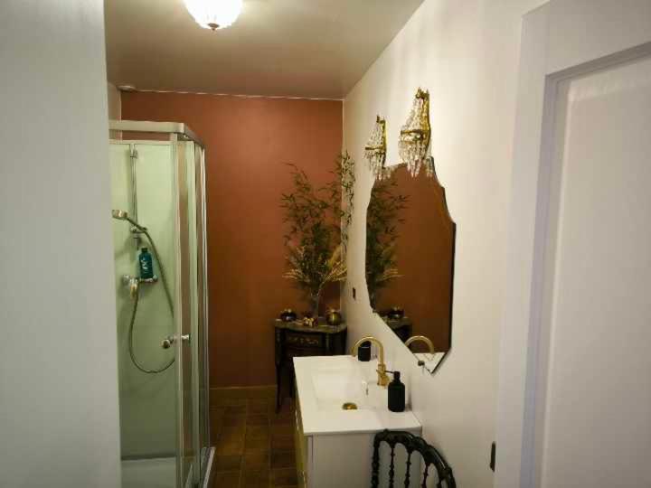 Le Moulin De Chazelle Bed & Breakfast Cormatin ภายนอก รูปภาพ