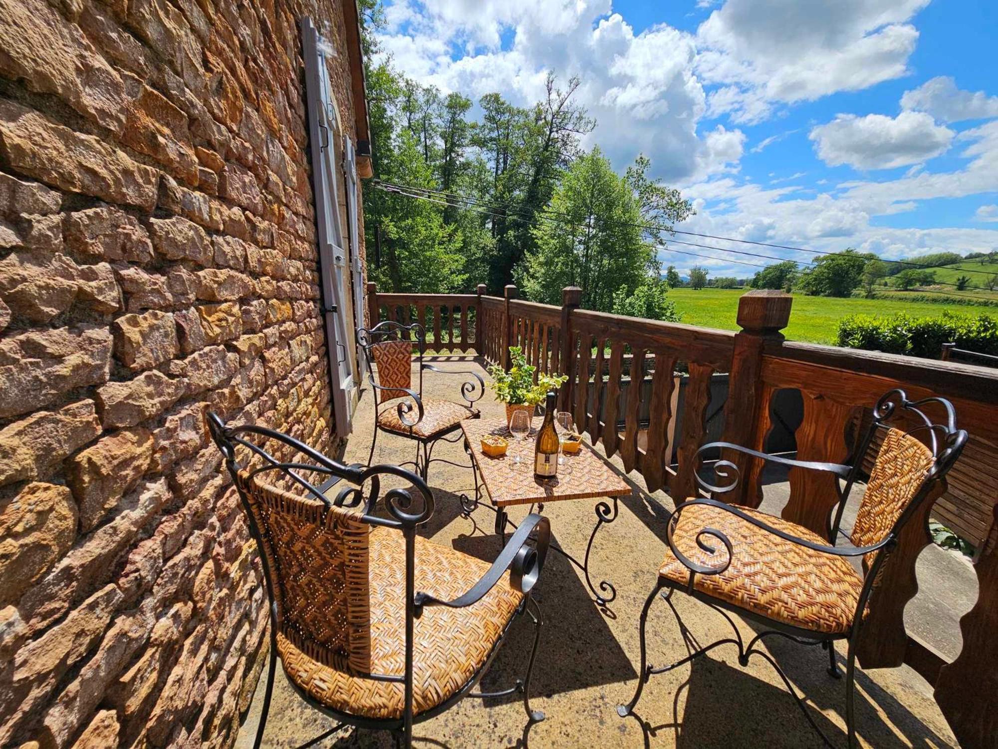 Le Moulin De Chazelle Bed & Breakfast Cormatin ภายนอก รูปภาพ